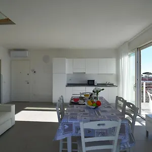 Apartment Al Molo - Porta Del Mar Sea View - Agenzia Cocal, Caorle